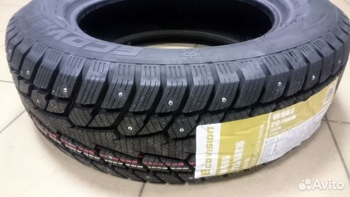 Ovation EcoVision W-686 285/45 R22 114T