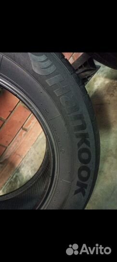 Hankook Dynamic RA03 235/65 R17