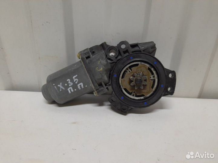 Мотор стеклоподъемника передний правый Hyundai