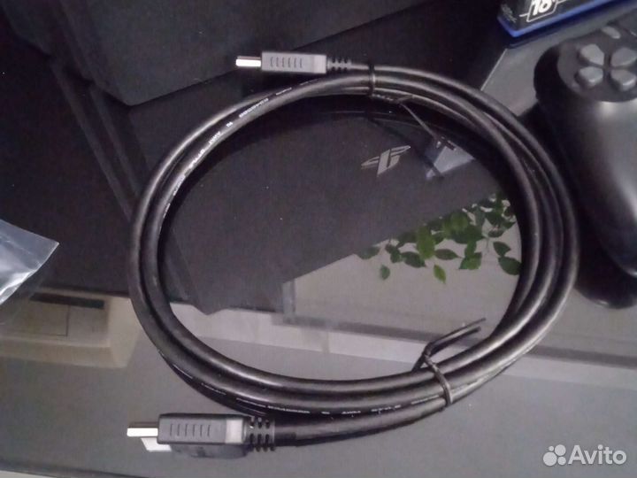 Sony playstation PS4 pro 1tb