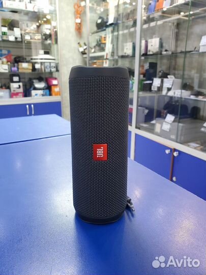 Беспроводная колонка JBL Flip Essential 2 Black