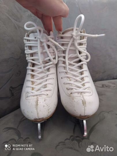 Коньки для фигурного катания risport Lux 210