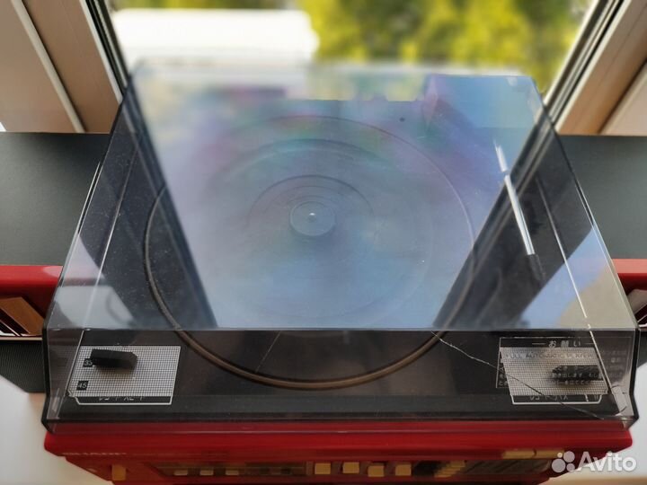 Музыкальный центр с винилом Sharp GS-TV3