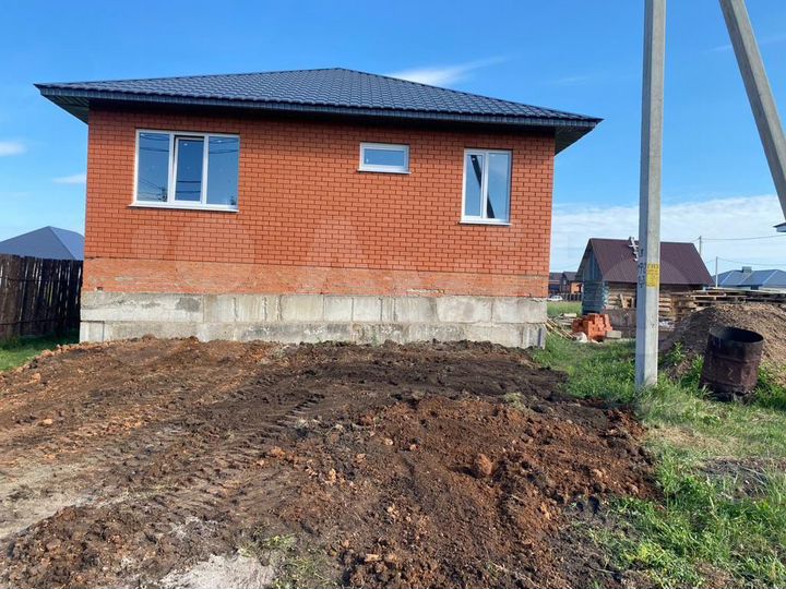 Дом 100 м² на участке 5,5 сот.