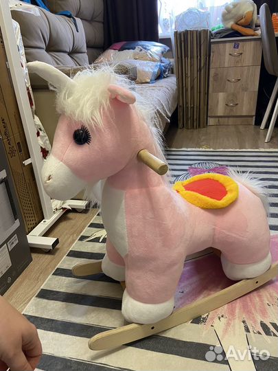 Качалка лошадь