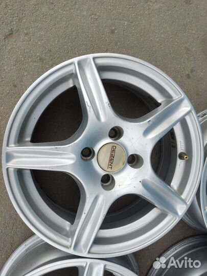 Dezent R15 4x100 Et44