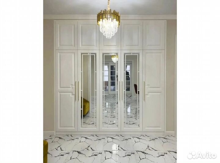 Шкафчик для ванной