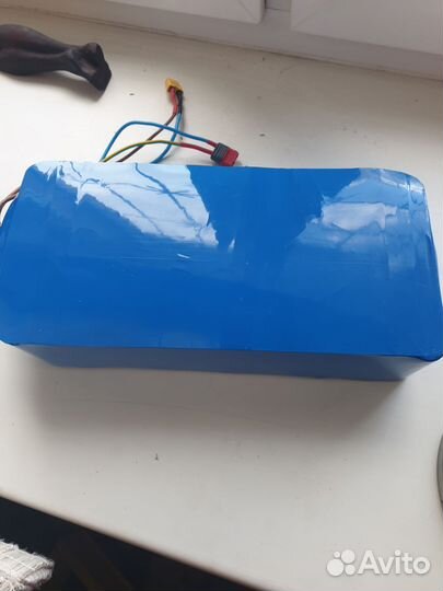 Аккумулятор из новых li-lon батареек 18650 48v