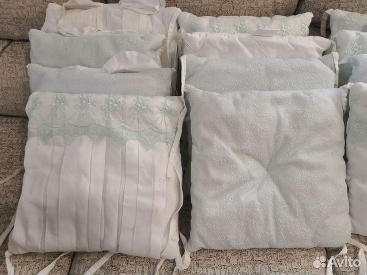 Бортики подушки в детскую кроватку