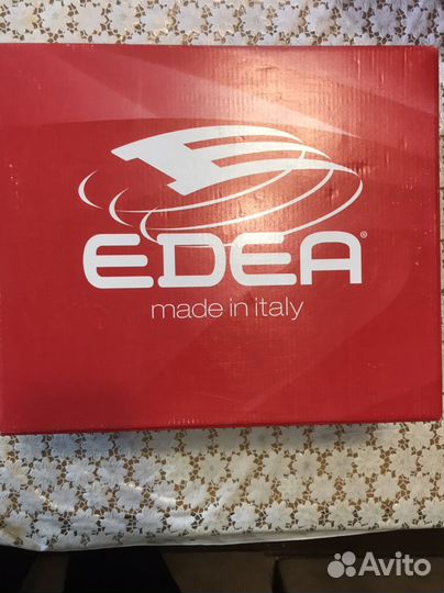 Профессиональные фигурные коньки edea