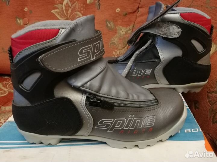 Лыжные ботинки детские Spine Rider EU 37 NNN