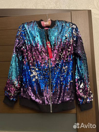 Костюм новый праздничный дев. 158 рост