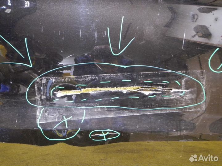 Дверь передняя правая Mercedes-Benz M-Class