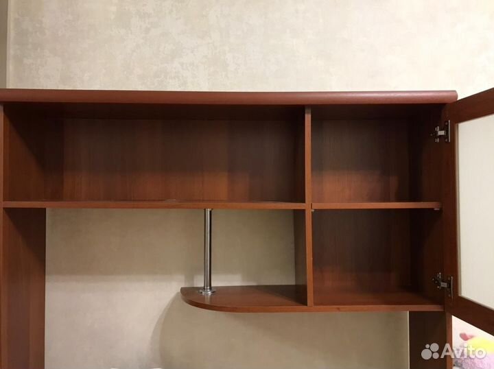 Компьютерный/письменный стол