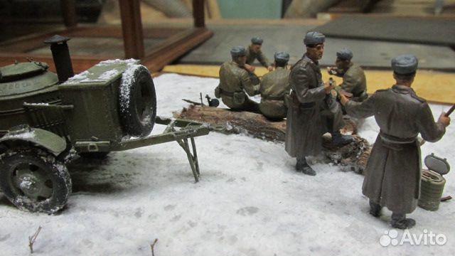 Война войной, а обед