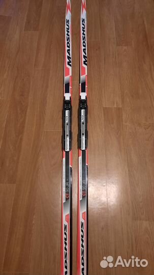 Беговые лыжи