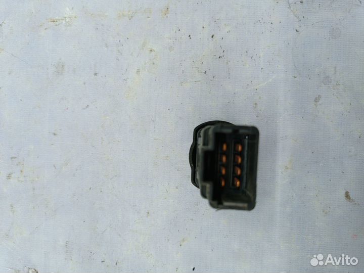 Кнопка аварийной остановки Renault Logan 1