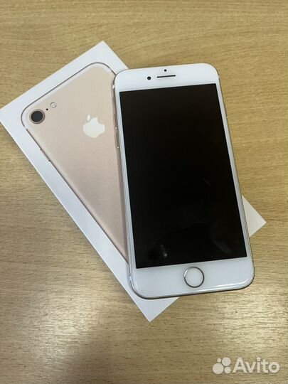 iPhone 7, 32 ГБ