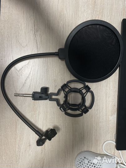 Поп фильтр и паук для микрофона