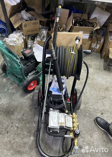 Мобильный аппарат высокого давления 211 Бар FOL-73