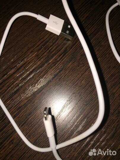Зарядка для айфона
