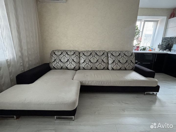 Угловой диван бу