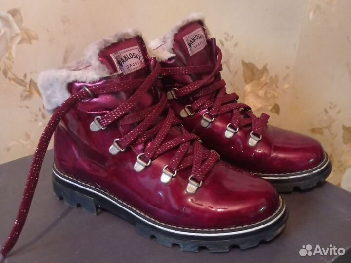 Демисезонные ботинки 35р