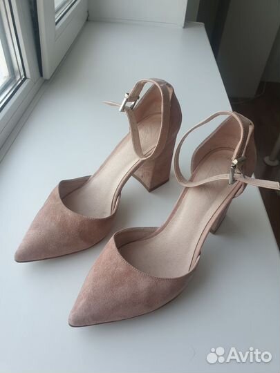 Босоножки женские 39 размер натуральная замша