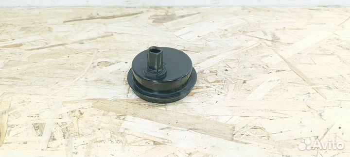 Датчик ABS задней ступицы Toyota Auris 1 пок