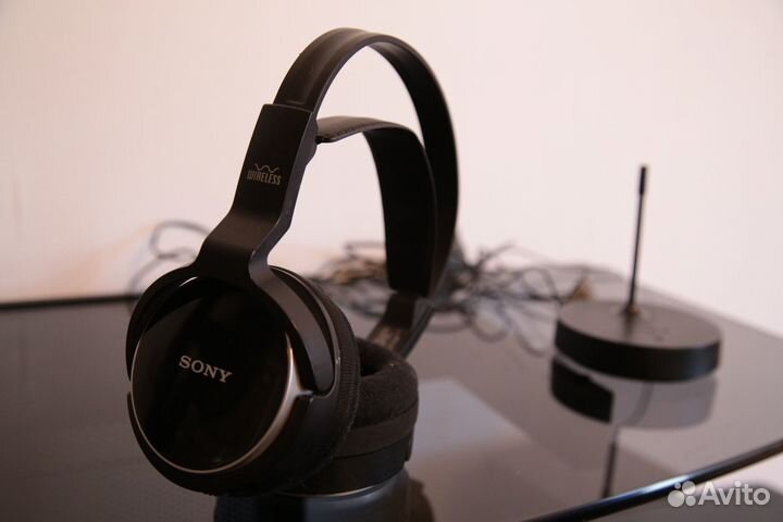 Радиочастотные наушники Sony mdr-rf810r