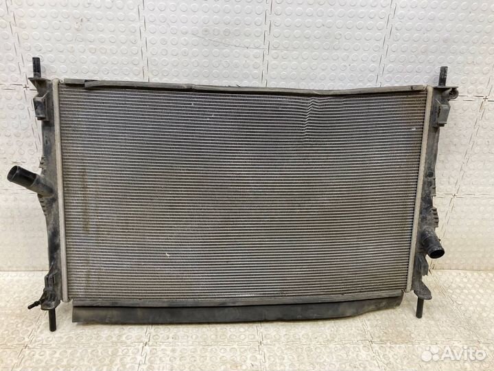 Радиатор охлаждения Ford Transit 7 2014