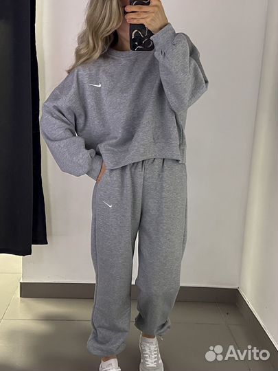 Спортивный костюм nike