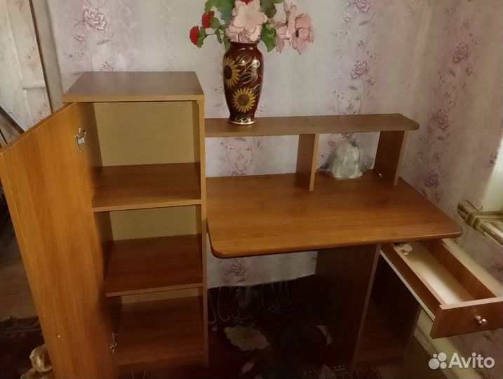 Стол для школьника