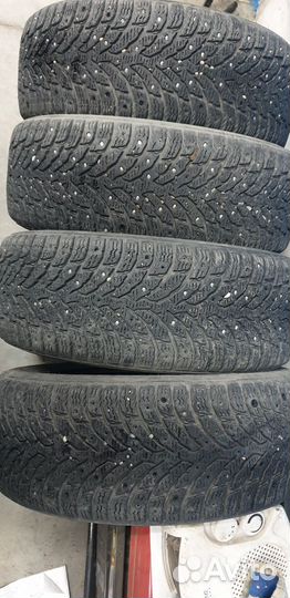 Nokian Tyres Hakkapeliitta 9 215/55 R17