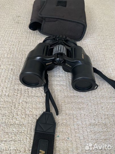 Бинокль Nikon