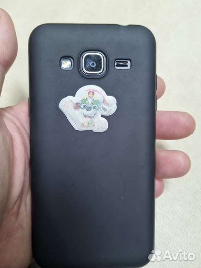 Телефон Samsung j3