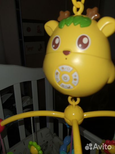 Мобиль на кроватку с подсветкой и музыкой