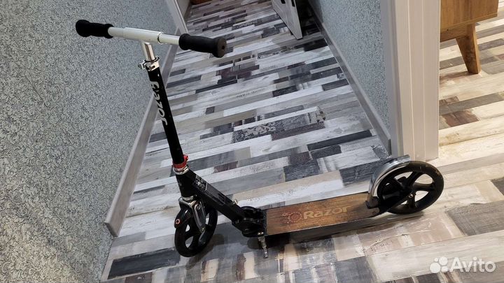 Самокат razor a5 lux