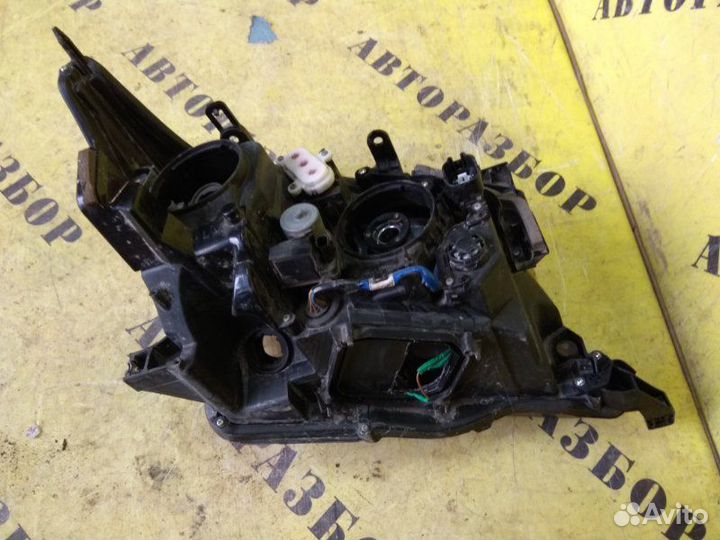 Фара левая Lexus Lx570 2007-H.b