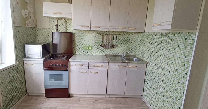 2-к. квартира, 50 м², 10/10 эт.