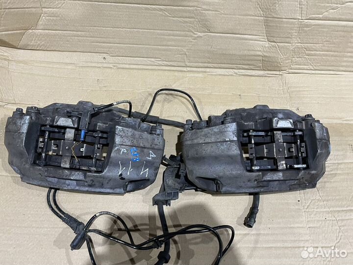 Суппорт передний Mercedes W238 W213 W205 AMG