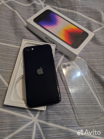 iPhone SE (2022), 64 ГБ