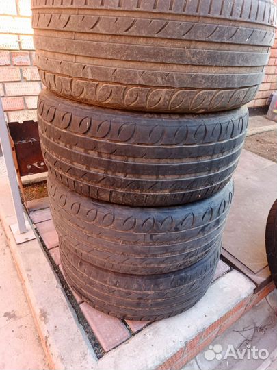 Tigar UHP Ultra High Performance 235/45 R18 98W