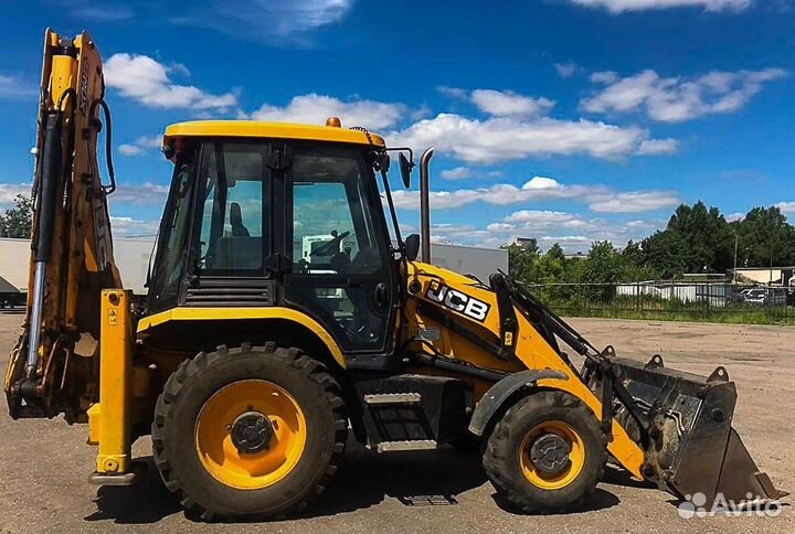 Экскаватор погрузчик