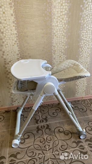 Стульчик для кормления happy baby