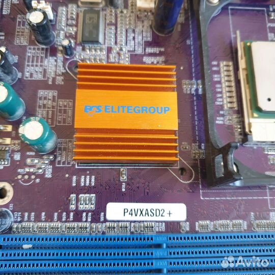 Материнская плата с процессором