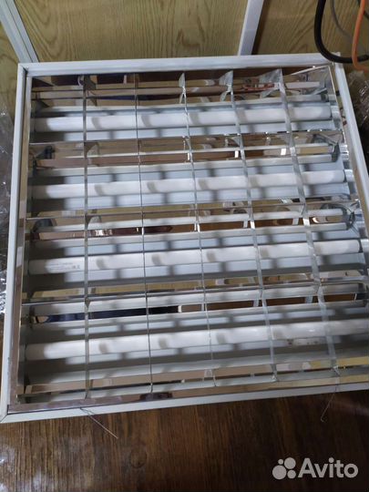 Светильник потолочный встраиваемый