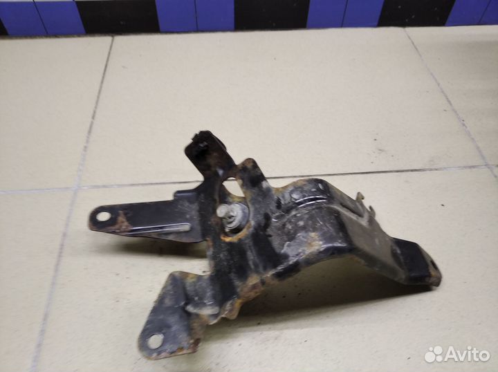 Кронштейн блока ABS (насос) Pajero/Montero Sport