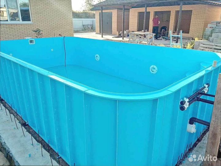 Бассейн со скругленными углами прямоугольный