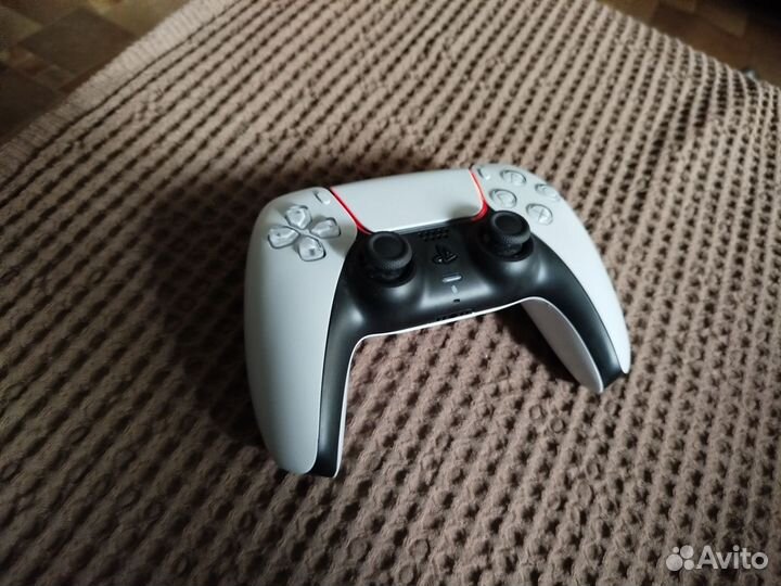 Джостик для ps4